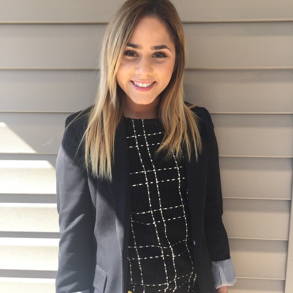 Meet your Posher, Kiara - Picture 1 of 1